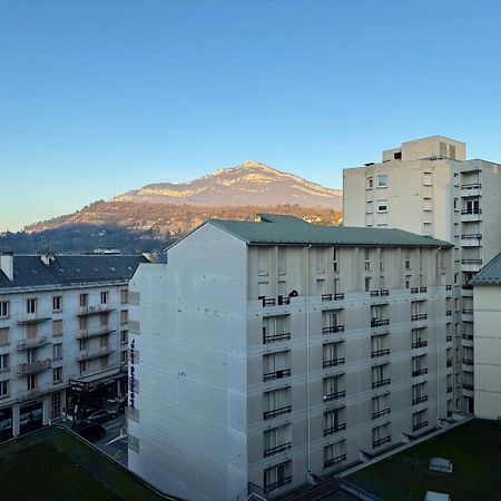 Logement Autour De Moi * * * * * Chambéry Exterior foto